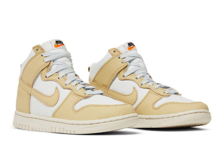 Nike Dunk High LX Team Gold - DX3452-700