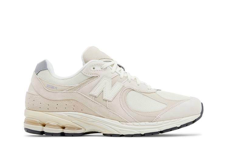 New Balance 2002R Calm Taupe - M2002RCC