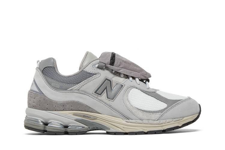 New Balance 2002R Pocket Grey - M2002RVC