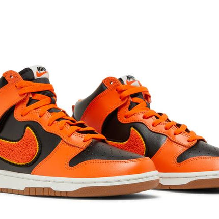 Nike Dunk High University Chenille Swoosh Safty Orange - DR8805-002