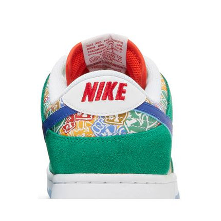 Nike Dunk Low Foam Finger - DZ5184-300 / DZ5299-300