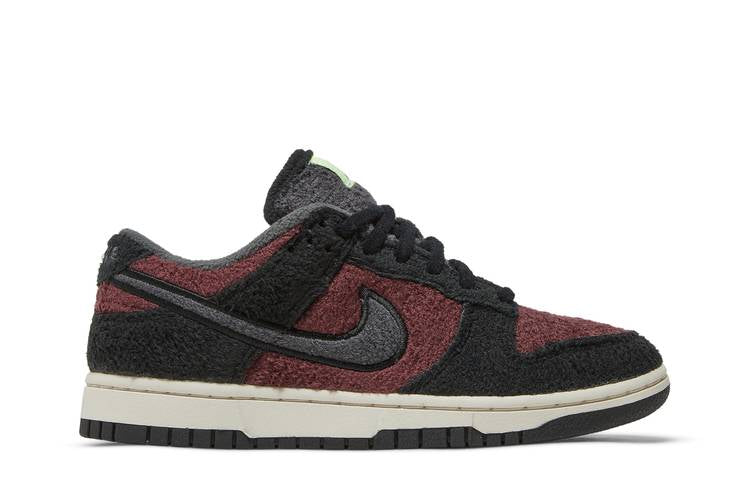 Nike Dunk Low SE Fleece Burgundy Crush - DQ7579-600