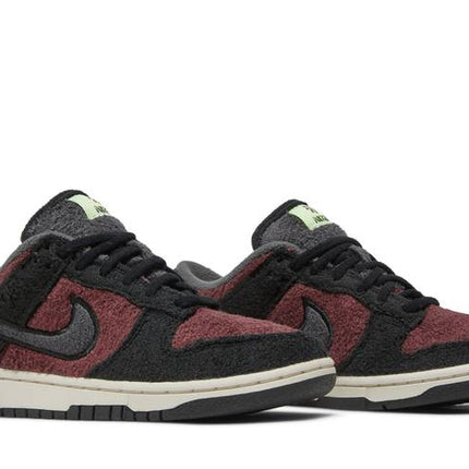 Nike Dunk Low SE Fleece Burgundy Crush - DQ7579-600