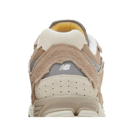 New Balance 2002R Protection Pack Beige - M2002RDL