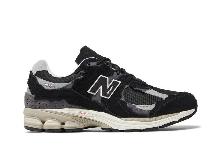 New Balance 2002R Protection Pack Black - M2002RDJ