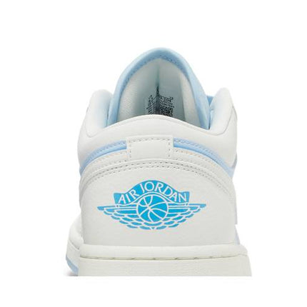 Air Jordan Air Jordan 1 Low SE Reverse Ice Blue - DV1299-104