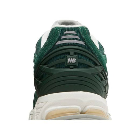 New Balance 1906R Green Suede Metallic Silver - M1906RX