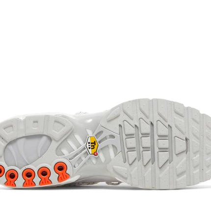 Nike Air Max Plus Utility White Safety Orange - FJ4232-100