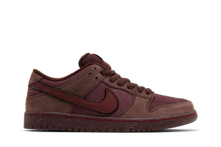 Nike SB Dunk Low City Of Love Burgundy Crush - FN0619-600