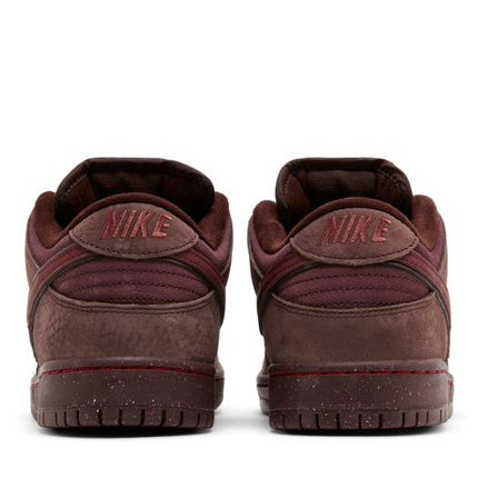 Nike SB Dunk Low City Of Love Burgundy Crush - FN0619-600