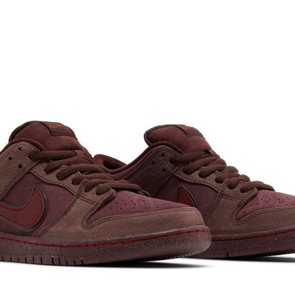 Nike SB Dunk Low City Of Love Burgundy Crush - FN0619-600