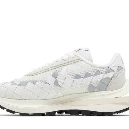 Nike Vaporwaffle Woven Sacai Jean Paul Gaultier White - DR5209-100