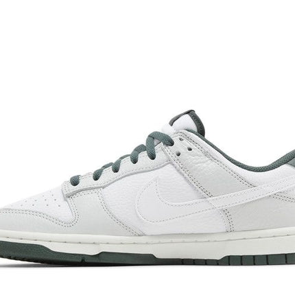 Nike Dunk Low Retro SE Photon Dust Vintage Green - HF2874-001