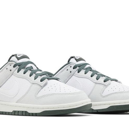 Nike Dunk Low Retro SE Photon Dust Vintage Green - HF2874-001