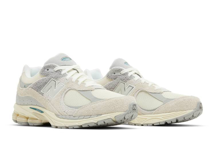 New Balance 2002R Linen - M2002REK