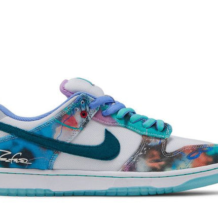 Nike SB Dunk Low Futura Laboratories Bleached Aqua - HF6061-400