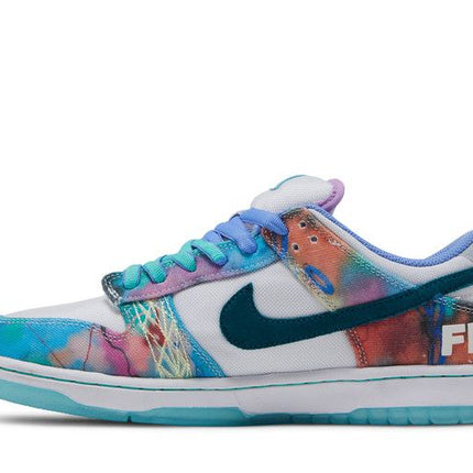 Nike SB Dunk Low Futura Laboratories Bleached Aqua - HF6061-400