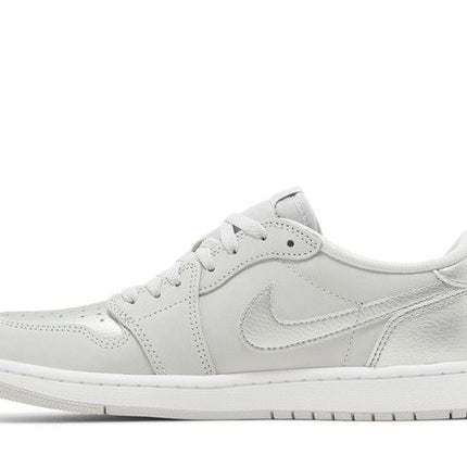 Air Jordan Air Jordan 1 Low OG Metallic Silver - CZ0790-002 / CZ0858-002