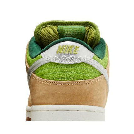 Nike SB Dunk Low Escargot - FQ7585-200