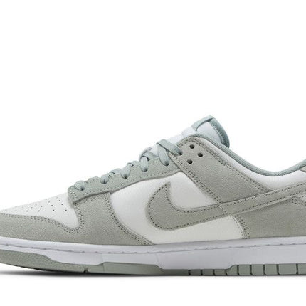 Nike Dunk Low SE White Light Pumice - FQ8249-101