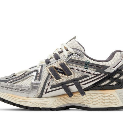 New Balance 1906A Silver Metalic Castlerock - M1906AD