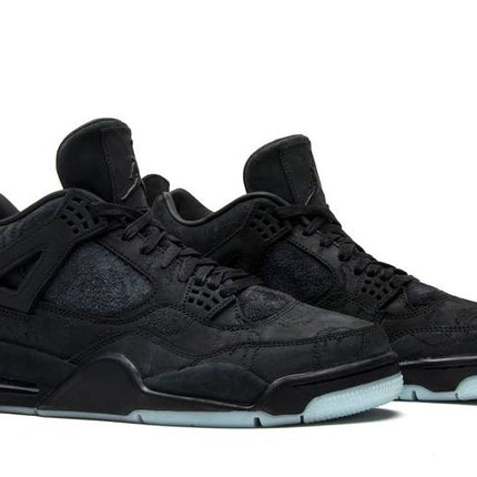 Air Jordan Air Jordan 4 Retro Kaws Black - undefined