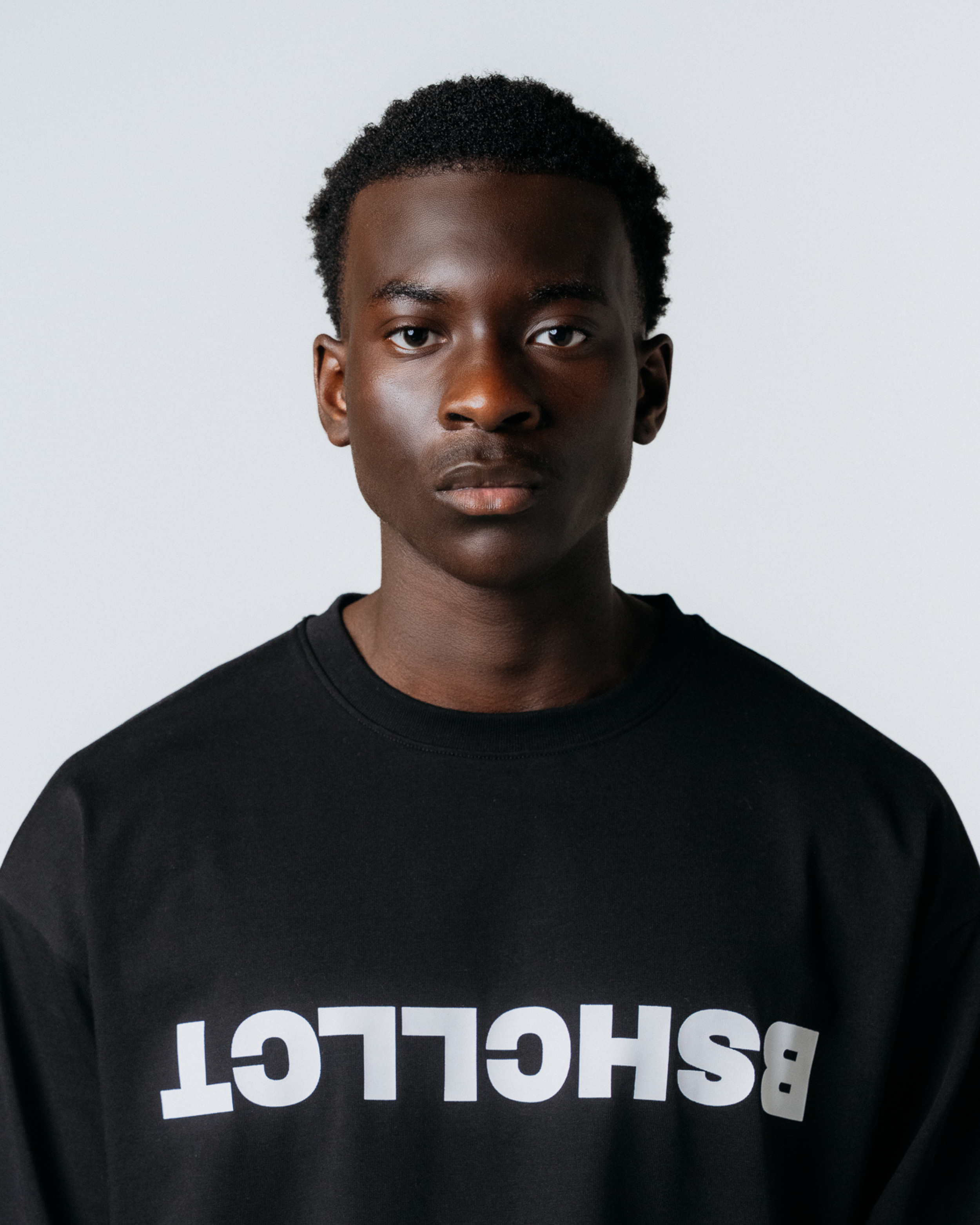 Decoded Longsleeve Black