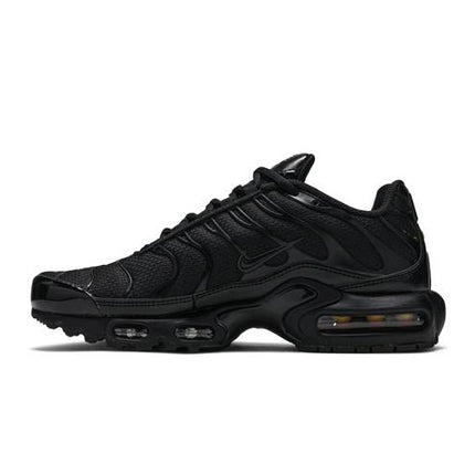 Nike Air Max Plus Triple Black - 604133-050 / CD0609-001