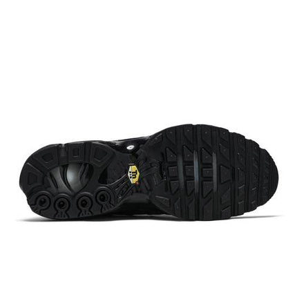 Nike Air Max Plus Triple Black - 604133-050 / CD0609-001