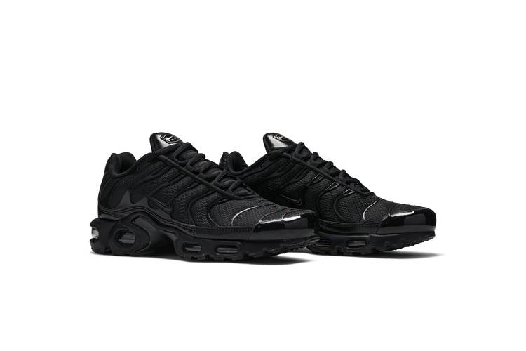 Nike Air Max Plus Triple Black - 604133-050 / CD0609-001