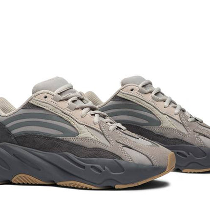 Adidas Yeezy 700 V2 Tephra - FU7914