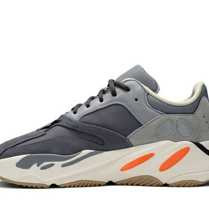 Adidas Yeezy 700 Magnet - undefined