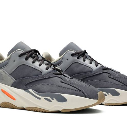 Adidas Yeezy 700 Magnet - undefined