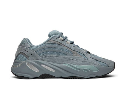 Adidas Yeezy 700 V2 Hospital Blue - undefined