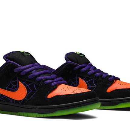 Nike SB Dunk Low "Night of Mischief" - BQ6817-006