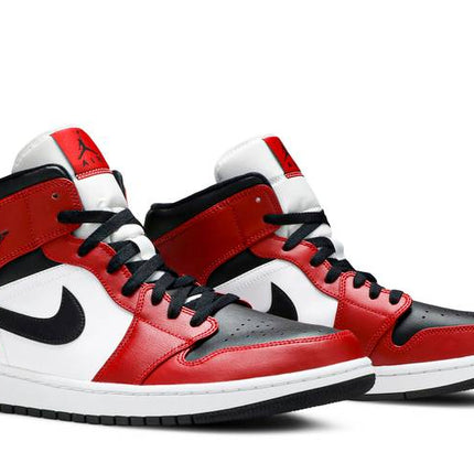 Air Jordan Air Jordan 1 Mid Chicago Black Toe - 554724-069 / 554725-069