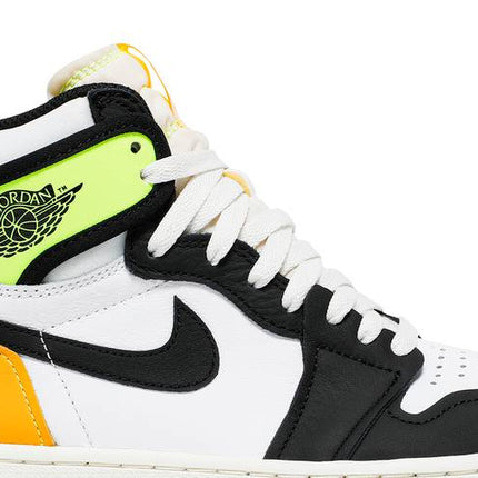 Air Jordan Air Jordan 1 Retro High OG Volt Gold - 555088-118 / 575441-118