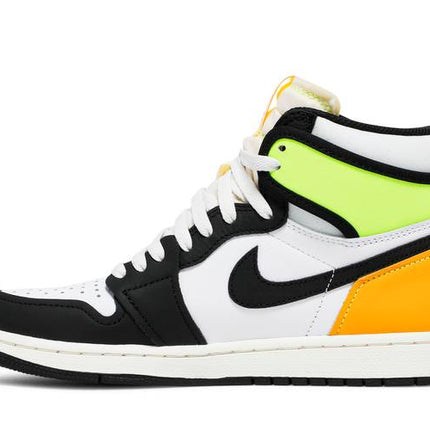 Air Jordan Air Jordan 1 Retro High OG Volt Gold - 555088-118 / 575441-118