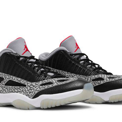 Air Jordan Air Jordan 11 Retro Low IE Black Cement - 919712-006