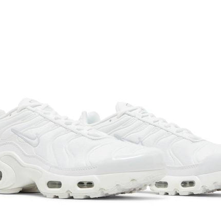 Nike Air Max Plus Triple  White - CW7044-100