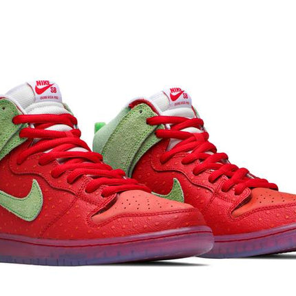 Nike SB Dunk High Pro QS Strawberry Cough - CW7093-600