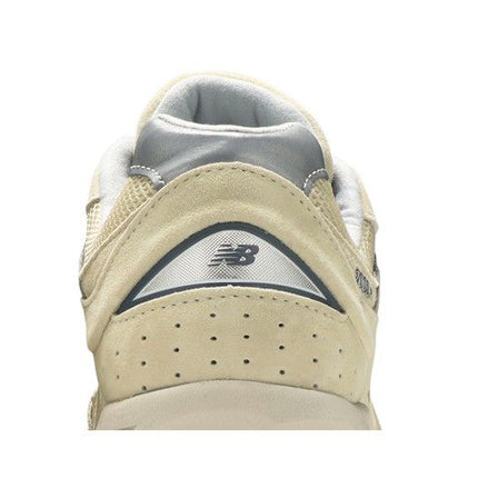 New Balance 2002R Light Bone Aluminium - ML2002RE