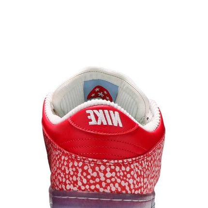 Nike SB Dunk Low Stingwater Magic Mushroom - DH7650-600