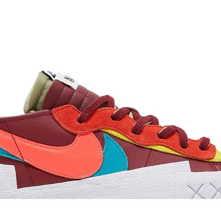 Nike Blazer Low Sacai Kaws Team Red - DM7901-600