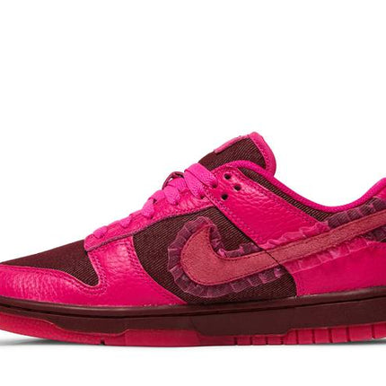 Nike Dunk Low Valentines Day (2022) - DQ9324-600