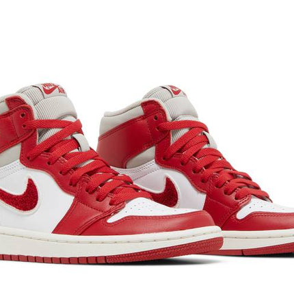 Air Jordan Air Jordan 1 High OG Varsity Red (Chenille) - DJ4891-061