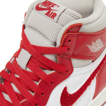 Air Jordan Air Jordan 1 High OG Varsity Red (Chenille) - DJ4891-061