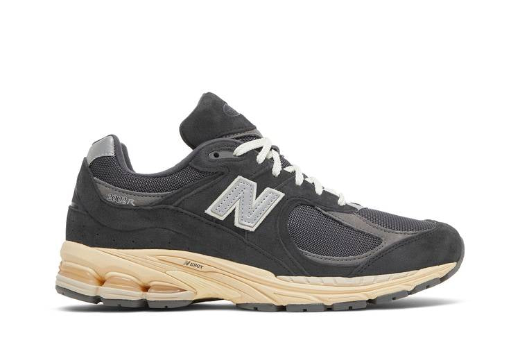 New Balance 2002R Black Dark Grey - M2002RHO