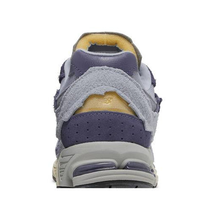 New Balance 2002R Protection Pack Light Arctic Grey Purple - M2002RDI