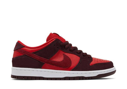 Nike SB Dunk Low Cherry - DM0807-600